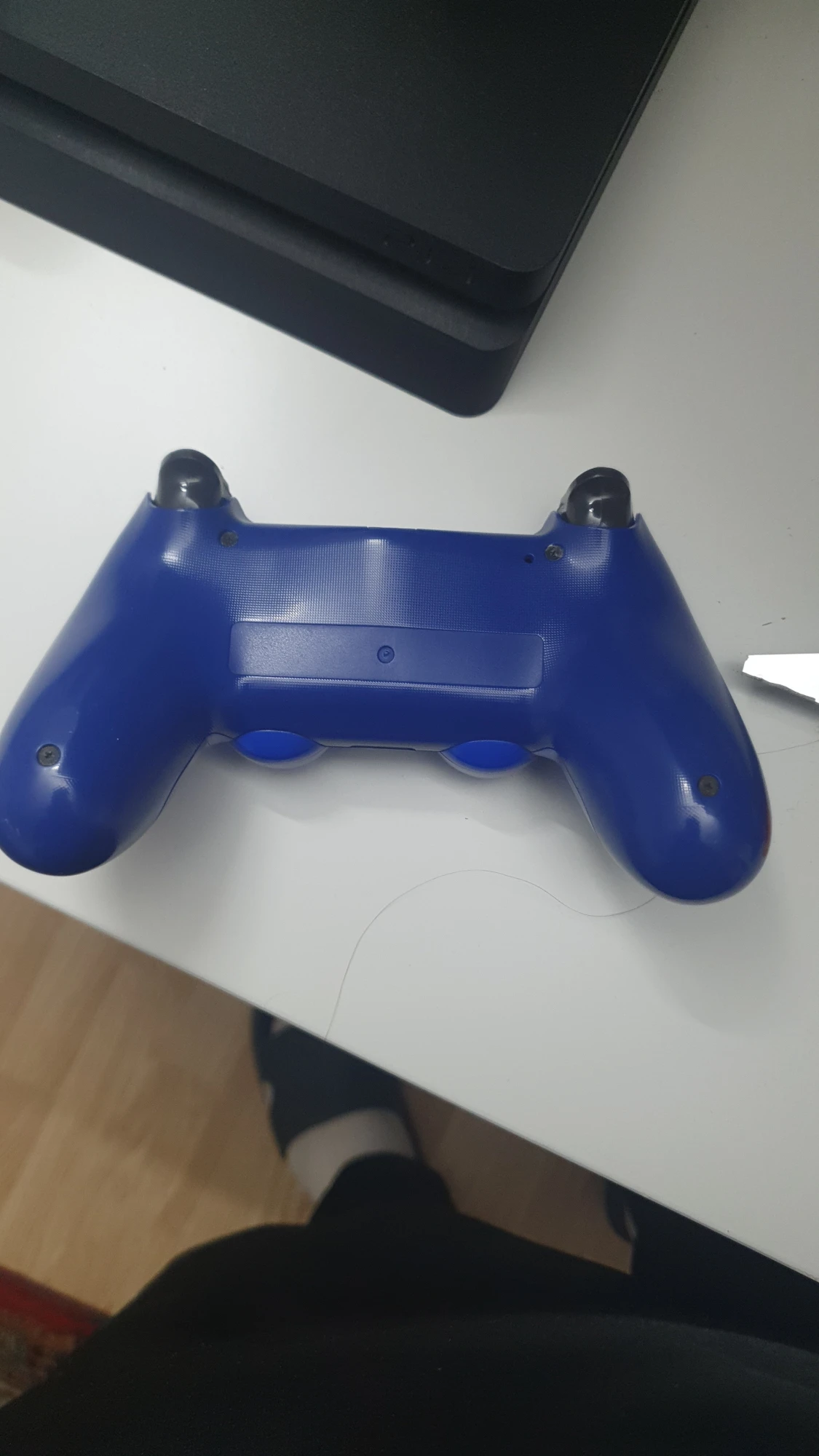 2 kontroller blå/svart och ps4 - 3