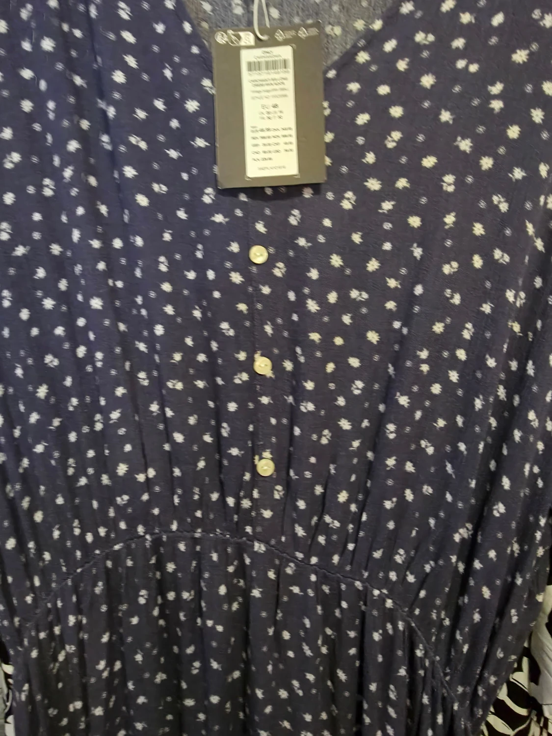 Blå långklänning med vita blommor Only Carmakoma - 5