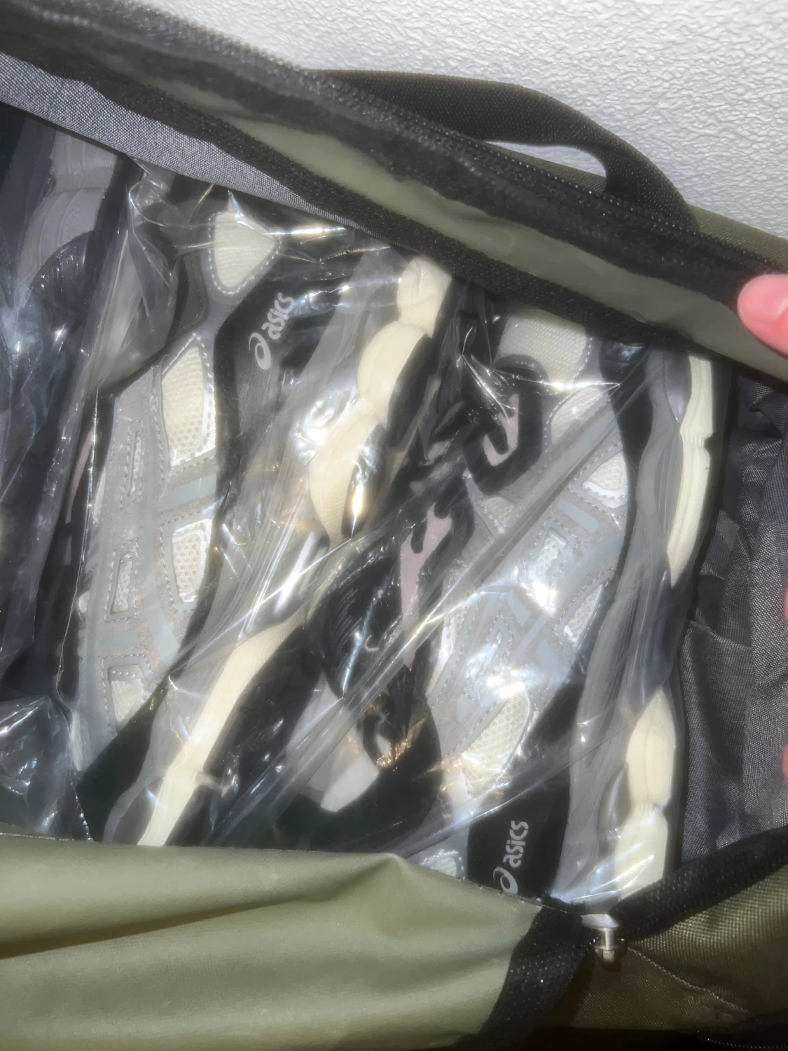 Asics Gel NYC Ivory Clay Grey - 1