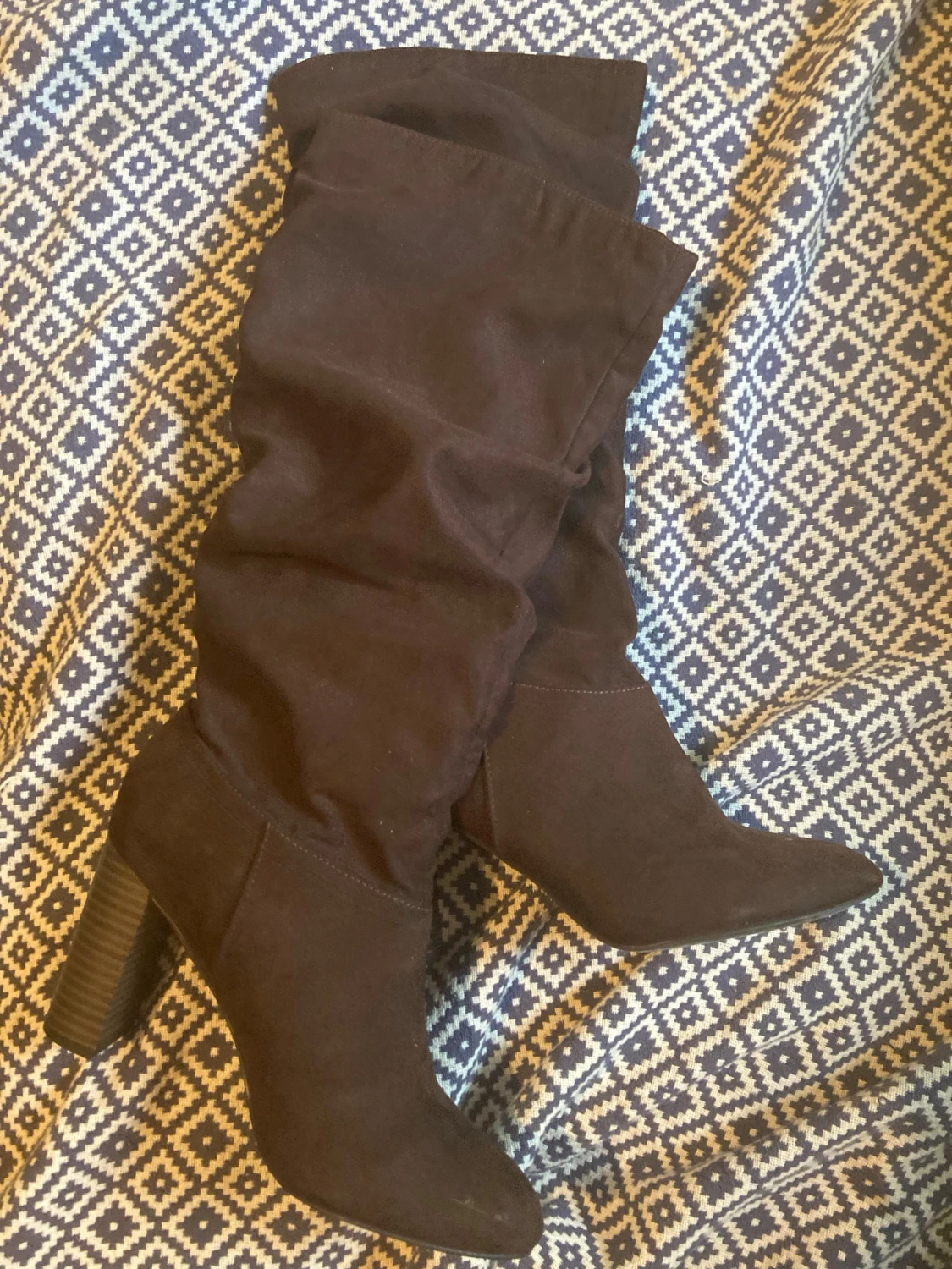 Bruna mockastövlar med klack