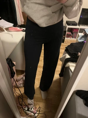 Fold over - Super sköna fold over som inte kommer till användning knappt använda. skriv om du undrsr något😊