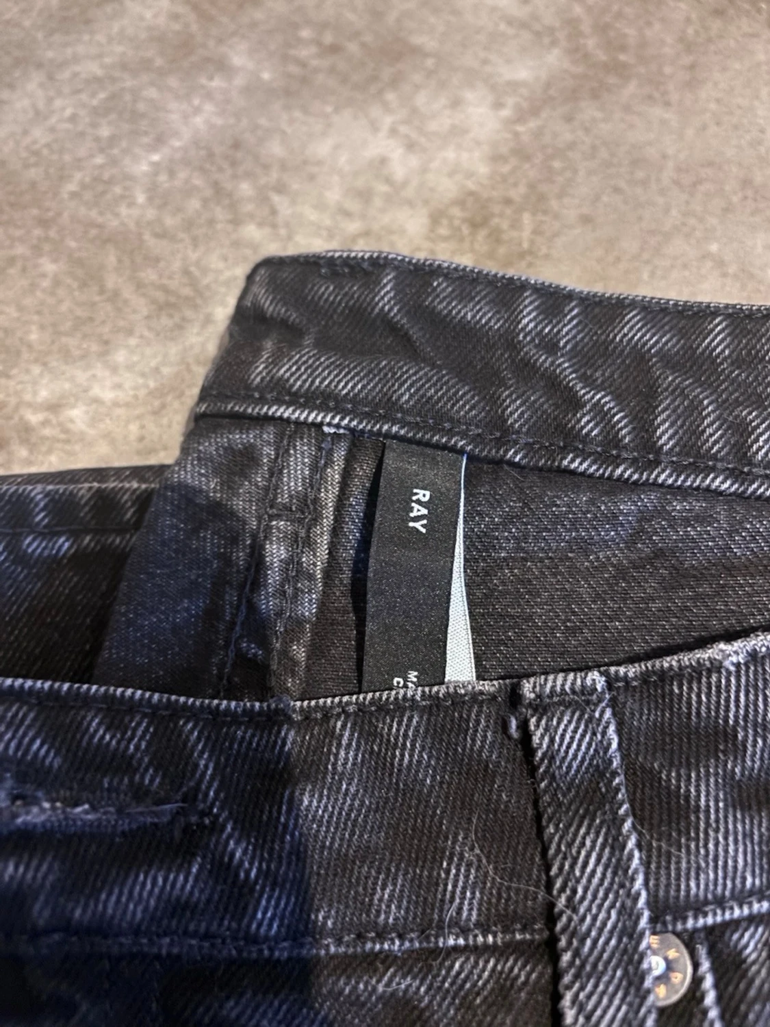 Weekday RAY jeans säljes - 1