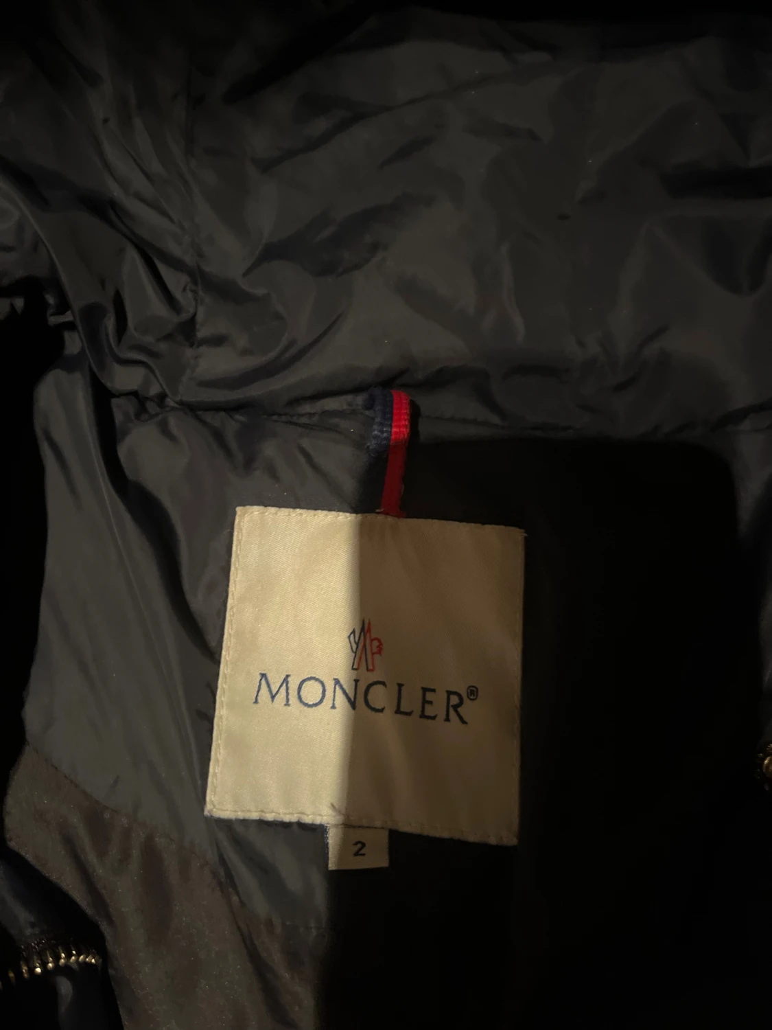 Svart Moncler dunjacka - 1