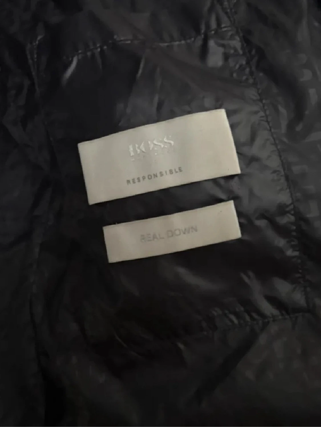 Svart dunjacka från BOSS med huva - 2