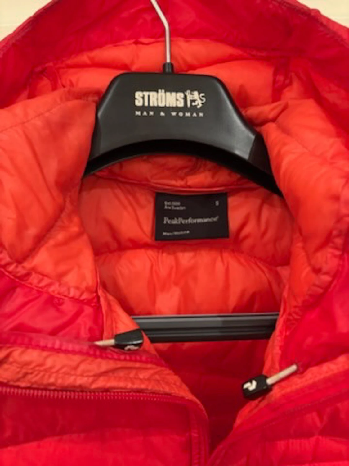 Röd dunjacka Peak Performance S - 2