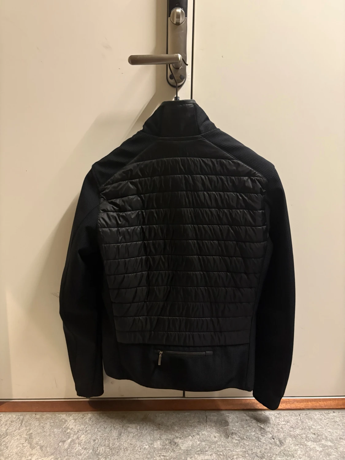 Svart quiltad jacka från Parajumpers - 1