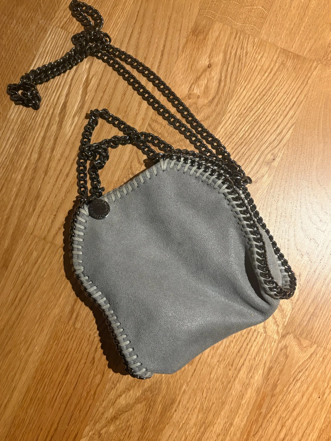 Grå axelväska Stella McCartney Tiny