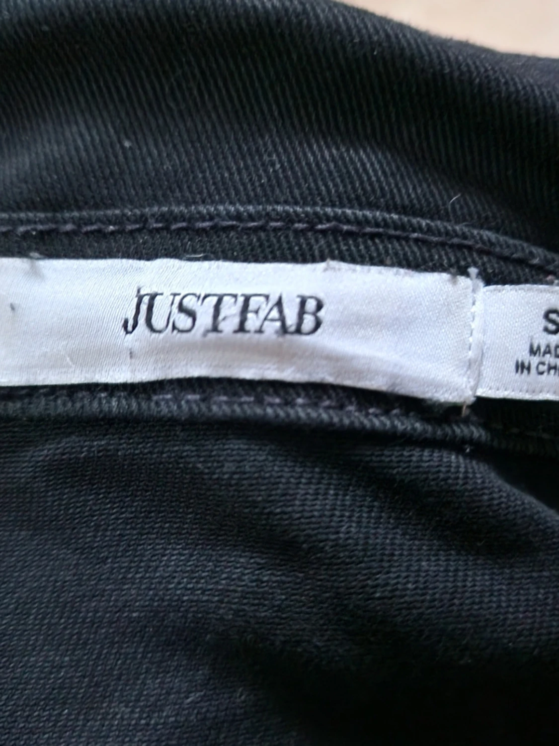 Black denim jacket - 3