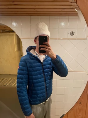 COLMAR DUNJACKA - COLMAR Dunjacka✔️Storlek 46 (S)✔️Skriv vid minsta fundering✔️