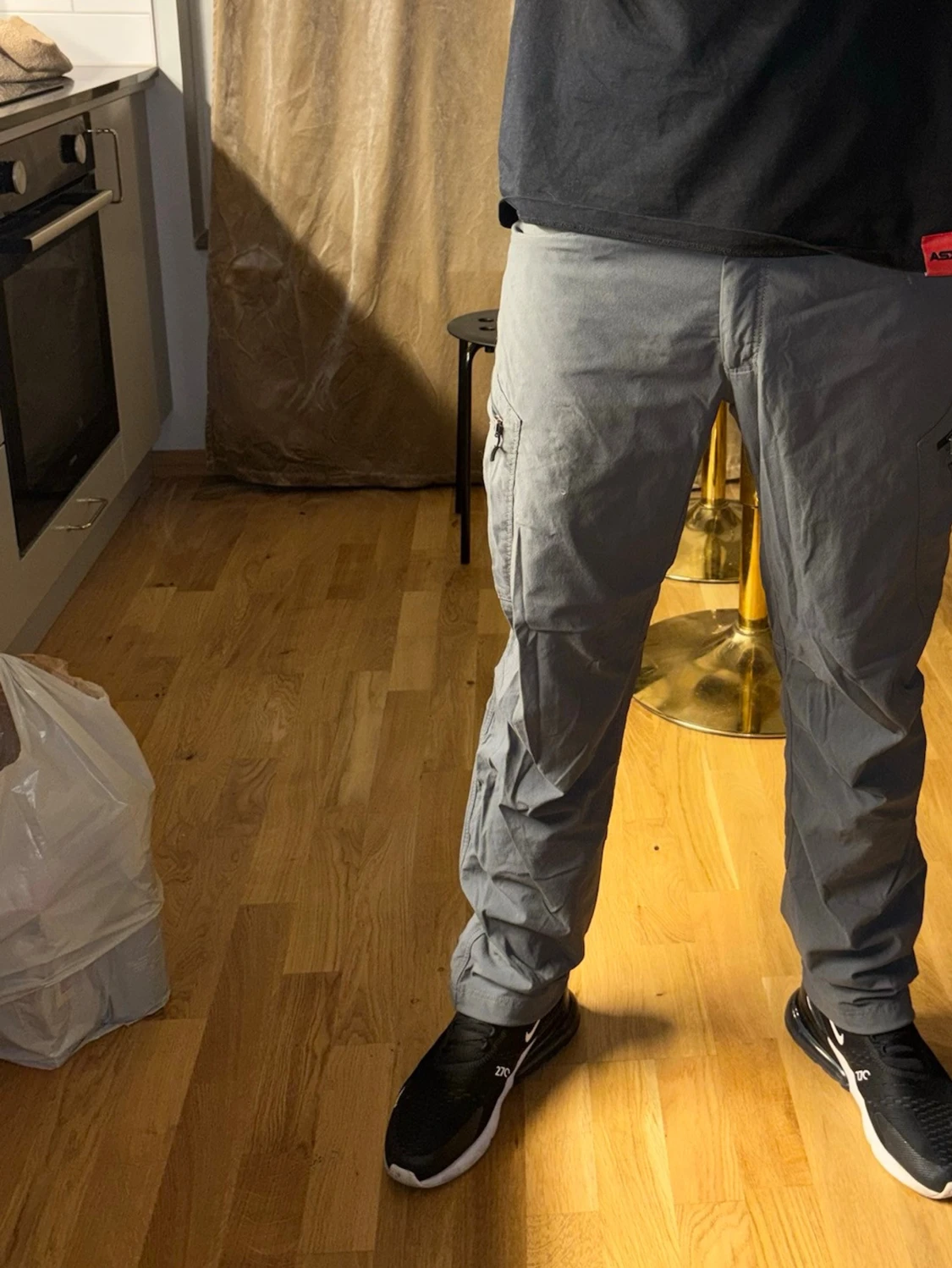 Grå cargopants från Haglöfs - 4