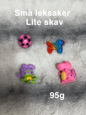 Små leksaker - Lekta med så lite skav och något litet märke. Perfekt om 