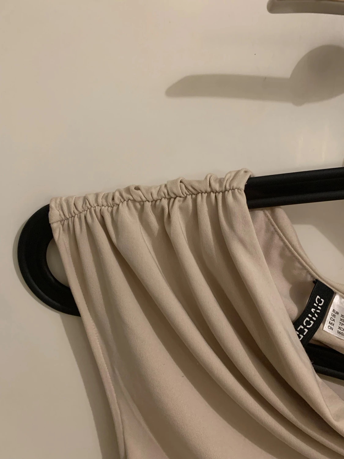 Beige klänning hm - 5