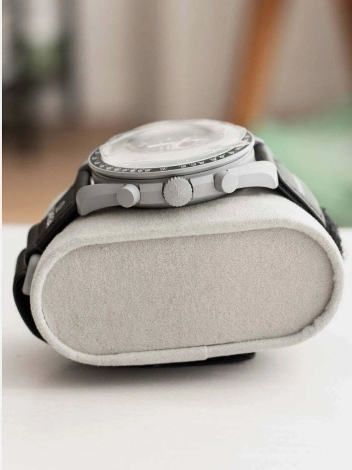 Omega x Swatch MoonSwatch Mission to the Moon - 4