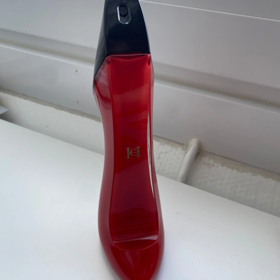 Carolina Herrera Very Good Girl EDP 80ml - 4