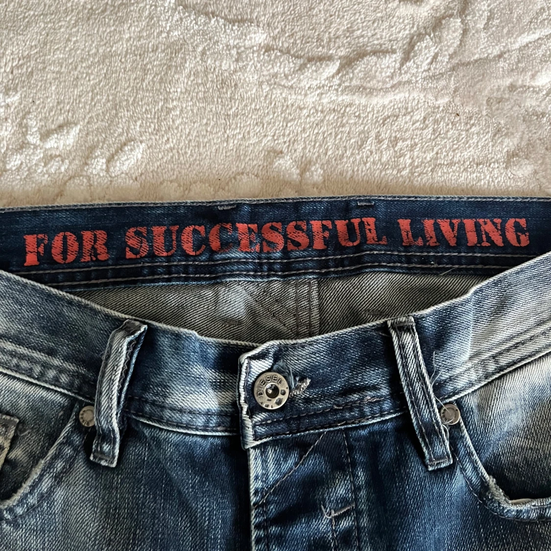 Diesel jeans i tvättad blå denim - 3