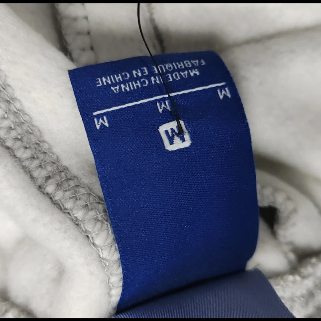 Grå mjukisbyxor från Nike, storlek M - 2