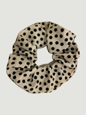 Prickig toffs  - Söt detalj till outfits eller som present ❣️