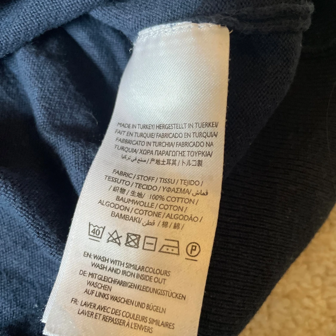 Mörkblå bomullströja från GANT - 3