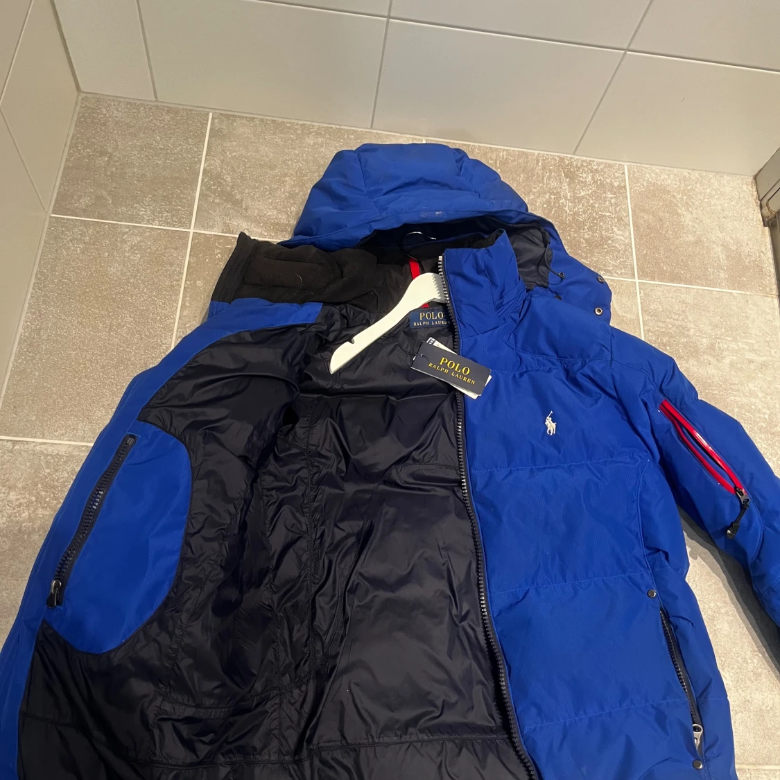 Blå pufferjacka från Polo Ralph Lauren - 3