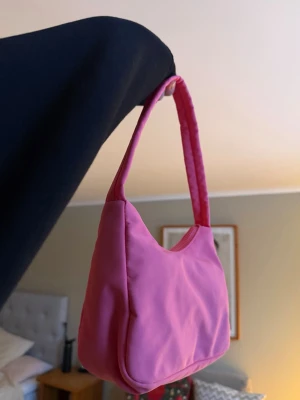 Väska - Söt handväska från Gina tricot💞💞