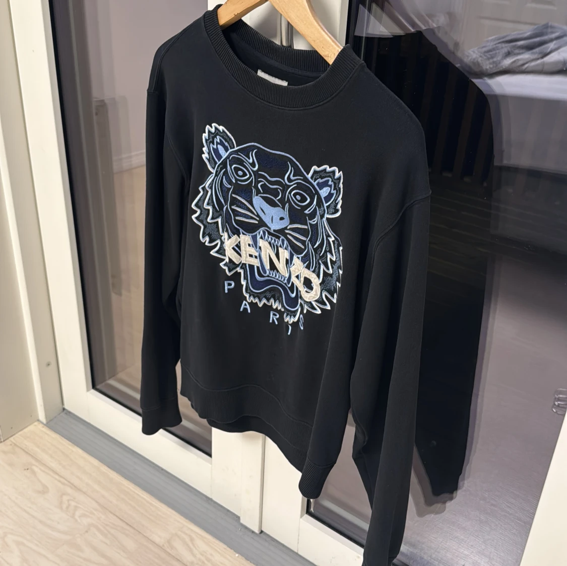 Svart Kenzo sweatshirt med tiger - 2
