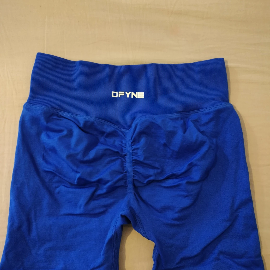 Blå gym shorts från DFYNE