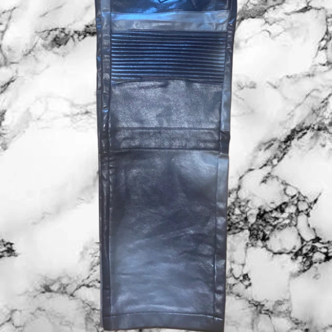 Svarta skinnbyxor med dragkedjor - 3