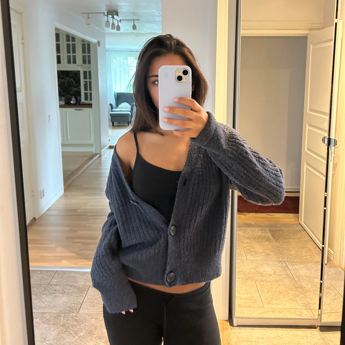 Mörkblå stickad kofta från Kappahl - 2