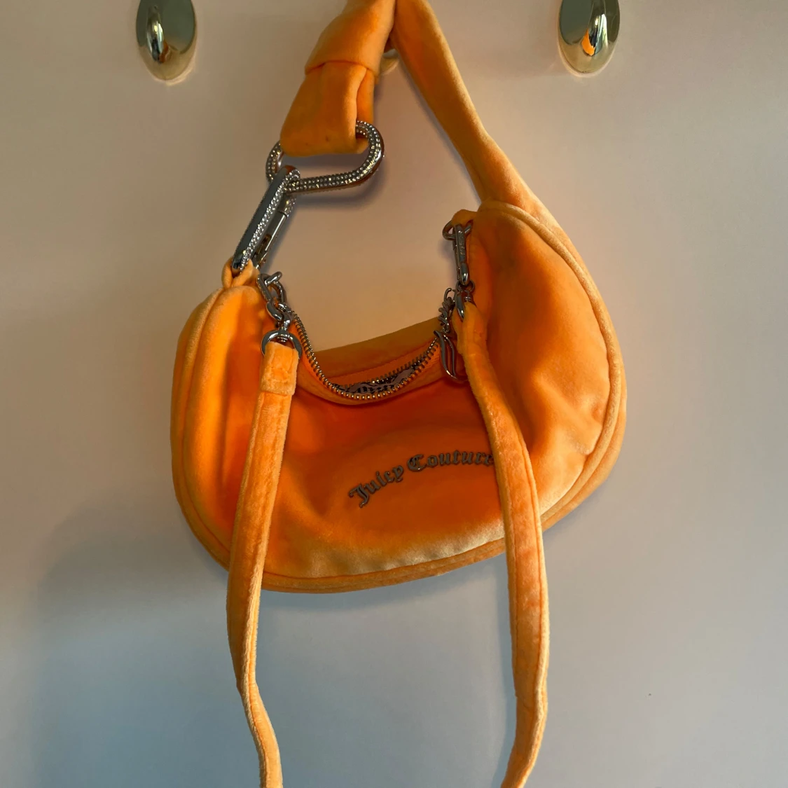 Orange axelväska Juicy Couture - 2