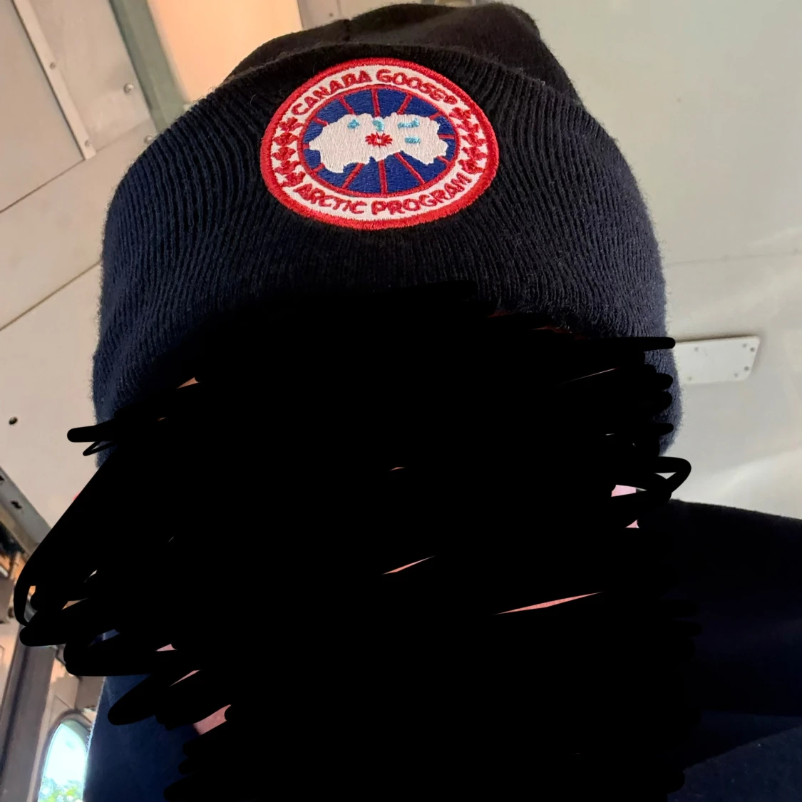 Mörkgrå mössa från Canada Goose - 4