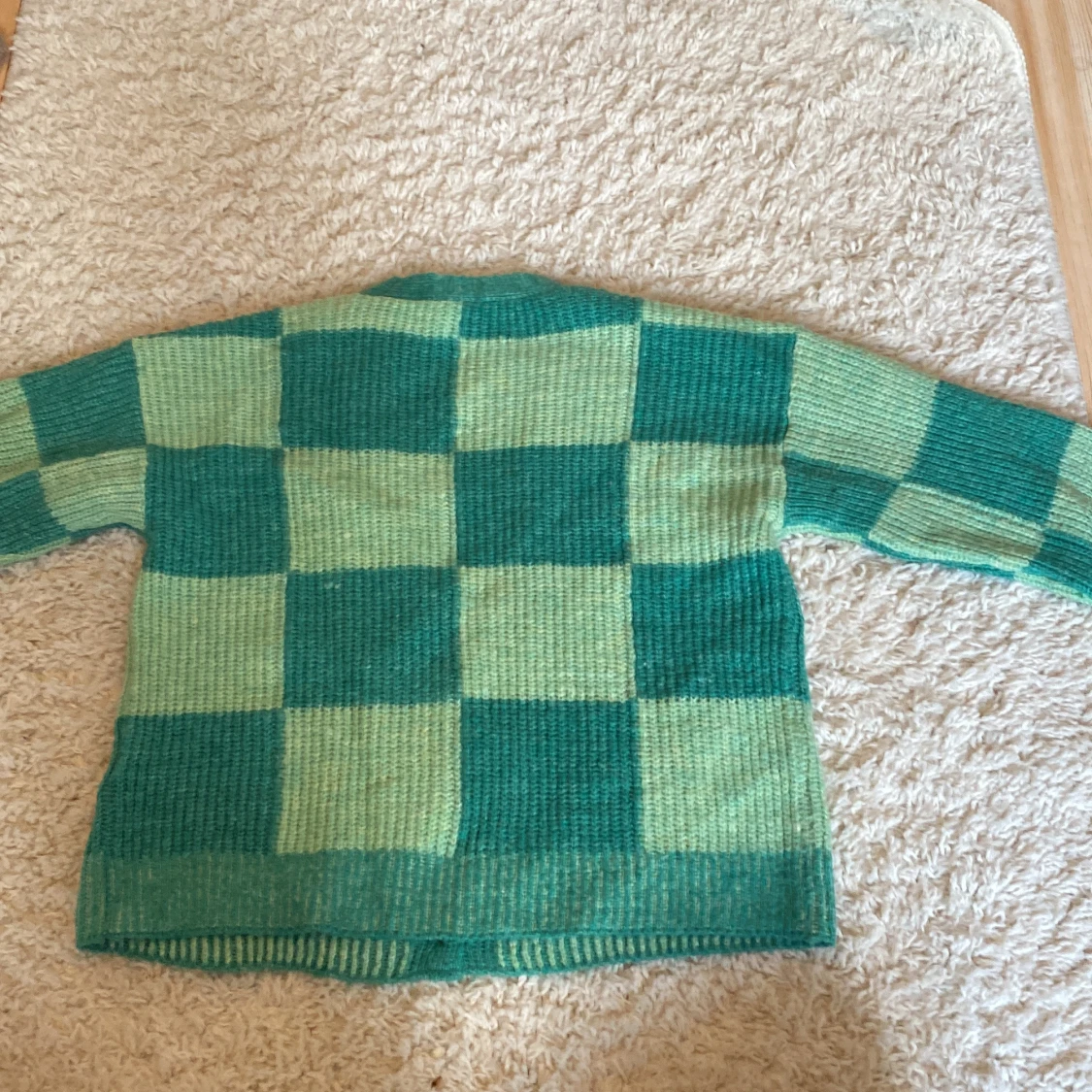 Grön rutig kofta från Lindex - 1