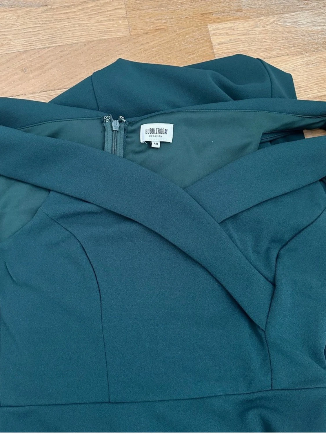 Mörkgrön långklänning från Bubbleroom - 4