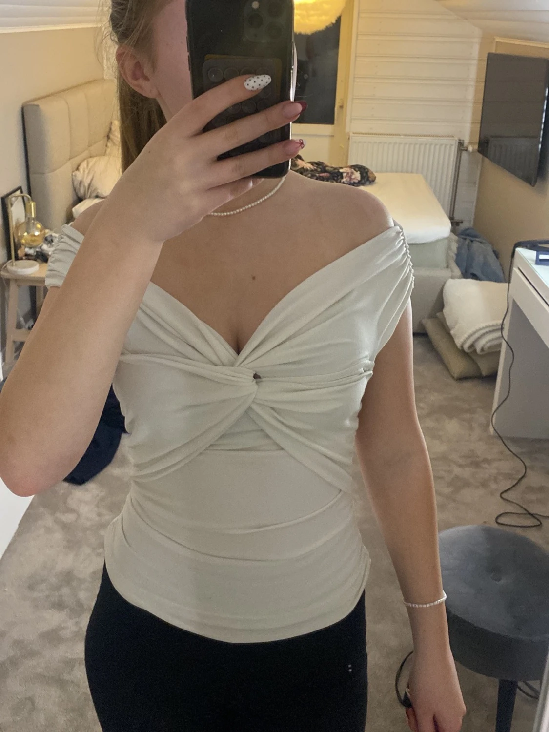 Gullig topp från BikBok