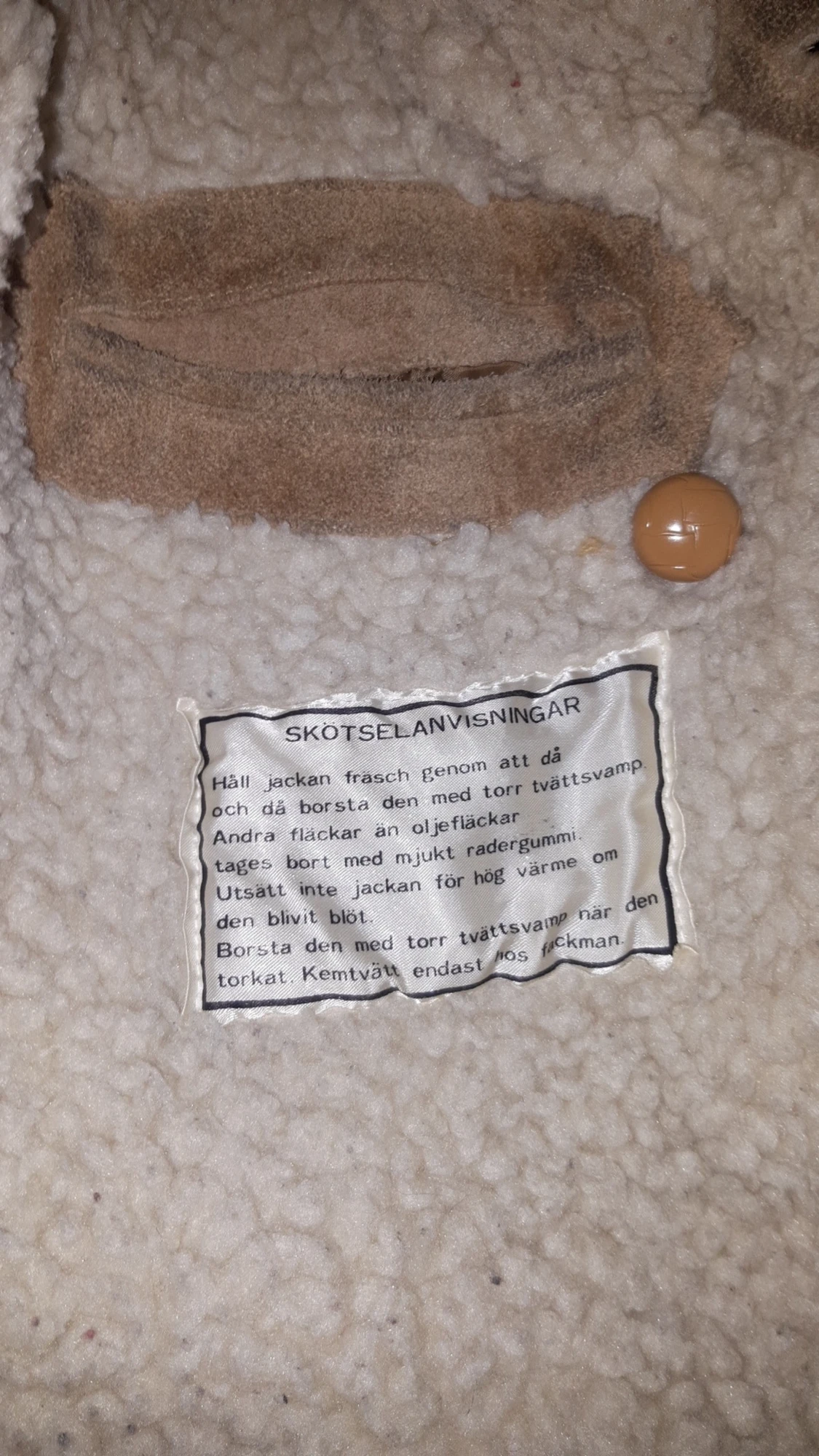 Beige pälsjacka från Petroff, strl 46 - 5