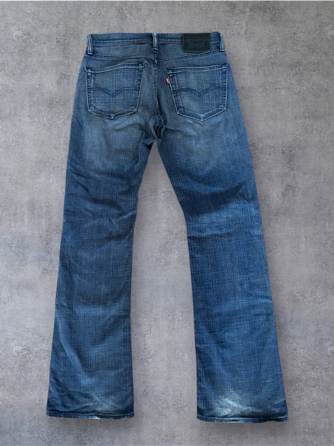 Levis bootcut 527