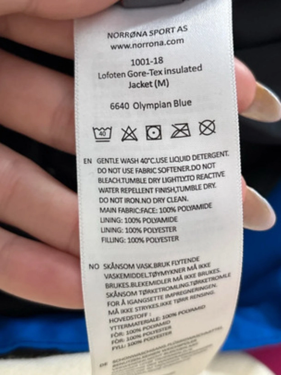 Blå vindjacka från Norrøna med huva - 3