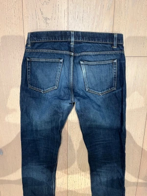 Acne jeans - Skick: 9/10 | 33/32 men sitter som 31/32 i slim fit 