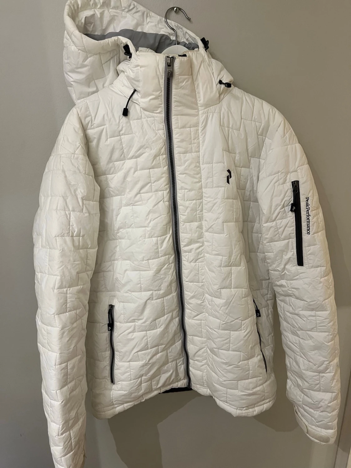 jacka från Peak Performance