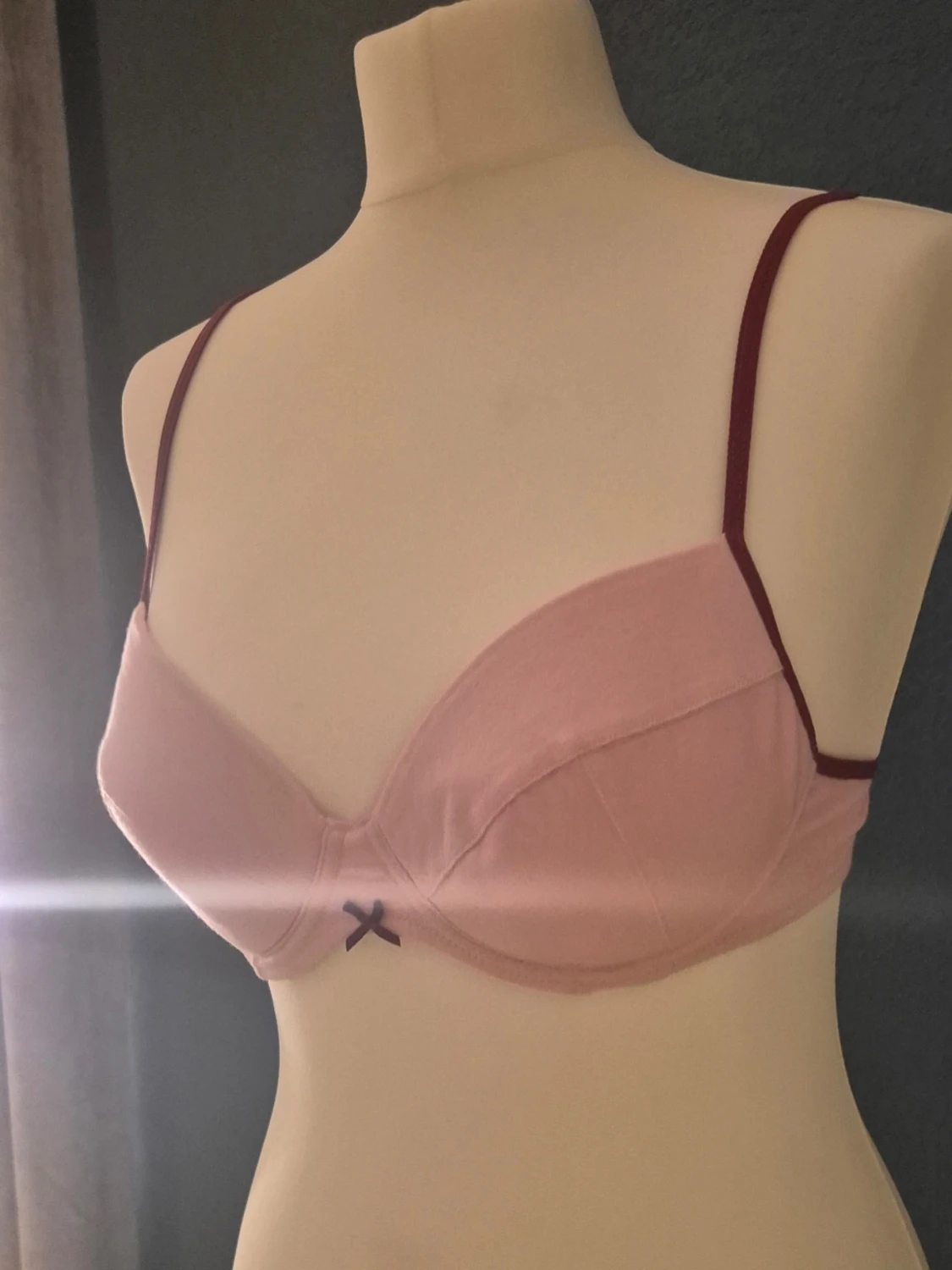 Rosa bh med vinröda detaljer 75B - 6