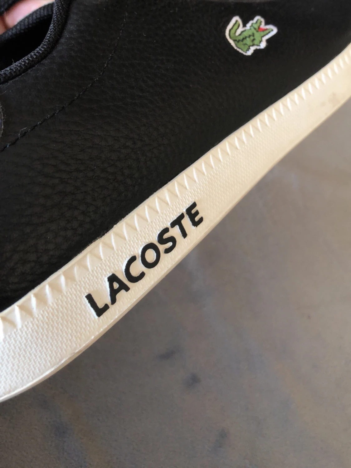 Svarta sneakers från Lacoste - 2