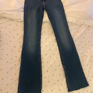 Only jeans  - Nypris: 560