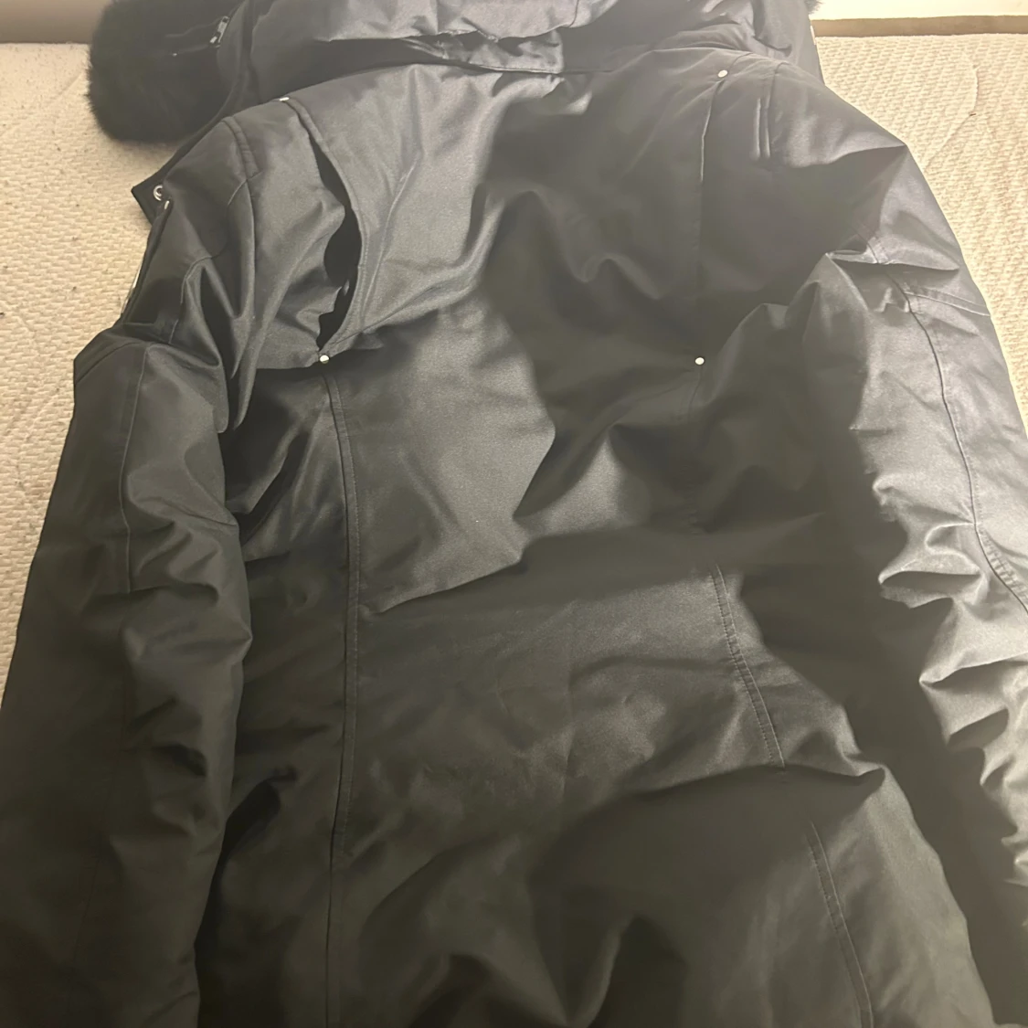 Svart dunjacka Moose Knuckles - 1