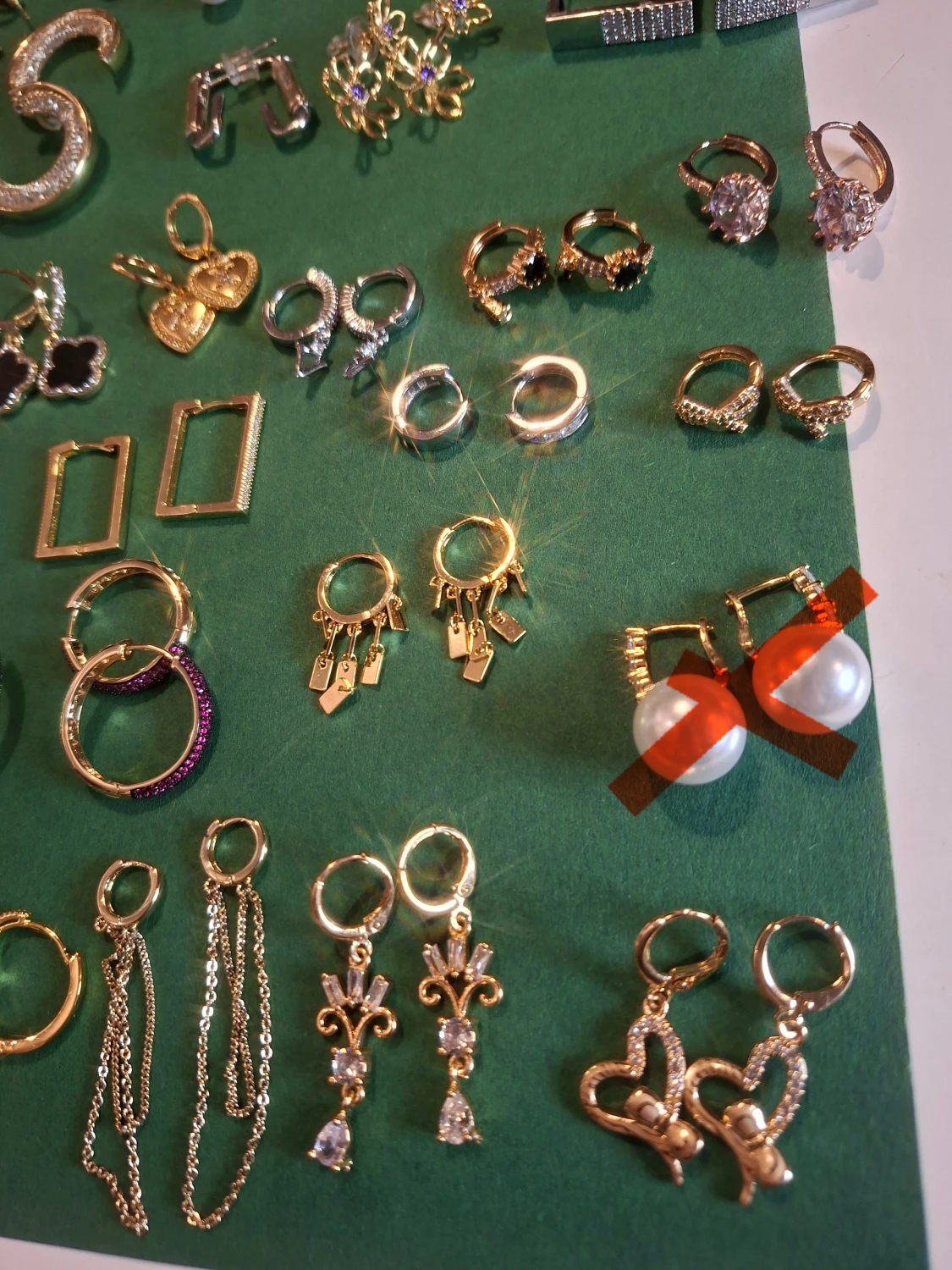 Mix av hoops örhängen i guld och silver - 5