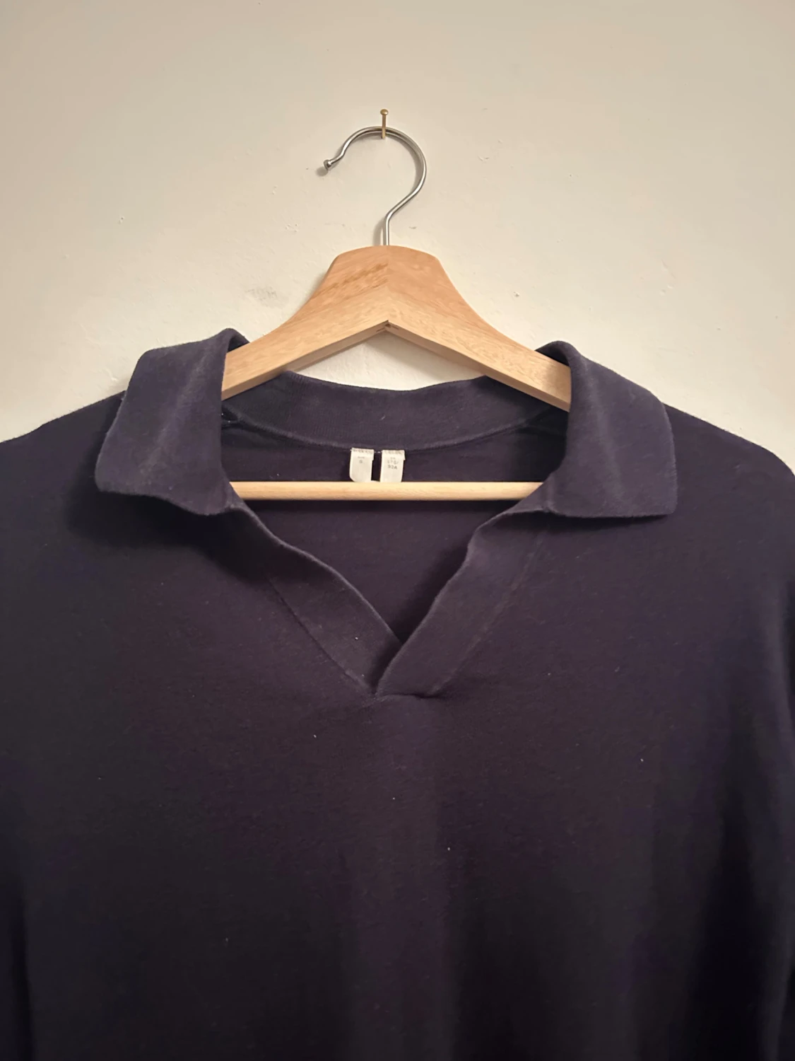 Svart pikétröja från Arket - 3