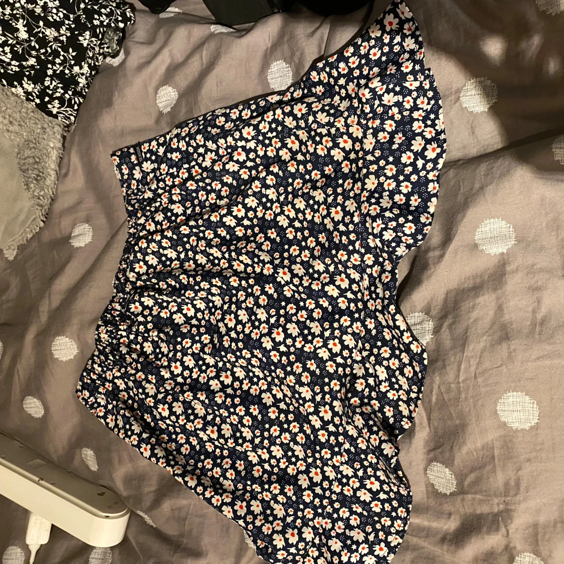 Blommig kortkjol från Seaside