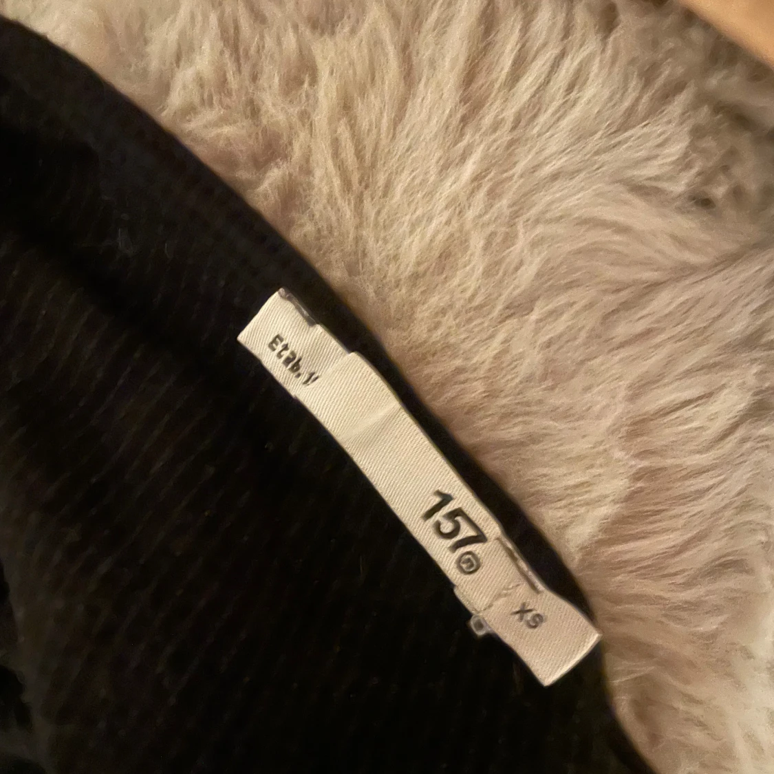 Svart blus från 157 - 1