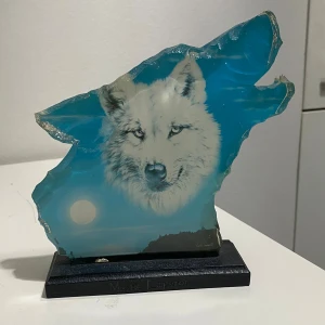 Glasprydnad/skulptur - Har köpt detta från secondhand för 150kr men tänker sälja för 90kr. 💕