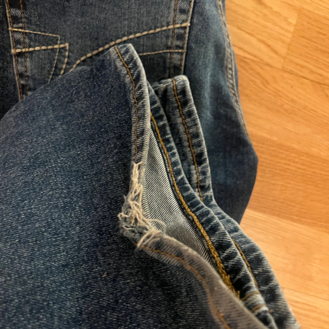 Blå bootcut jeans från Junkyard XS - 2