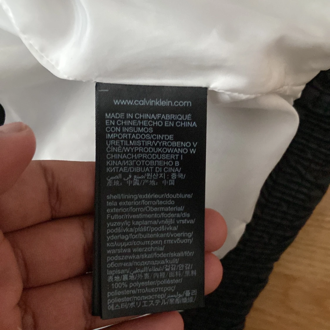 Svart pufferjacka från Calvin Klein Jeans - 3