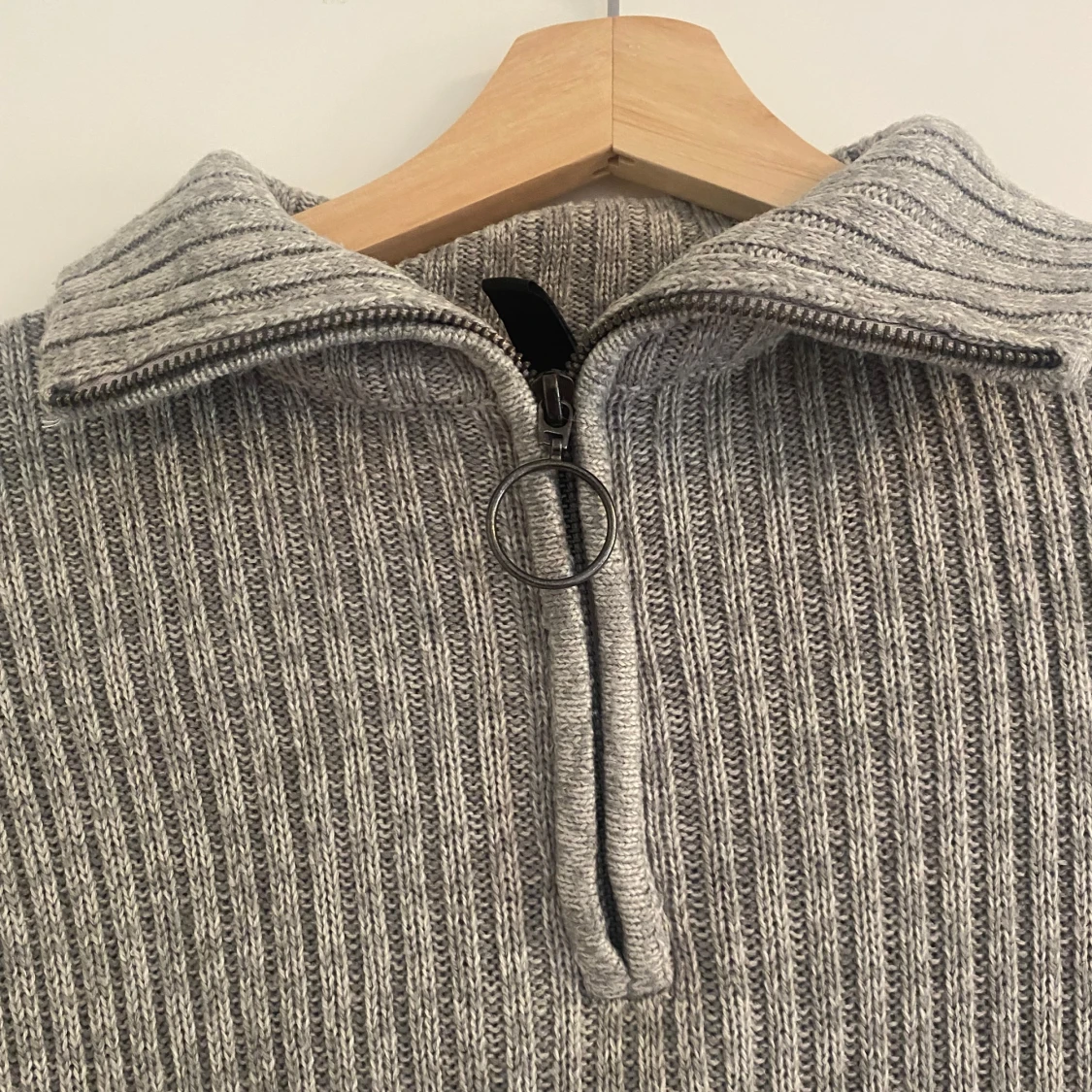 Grå ribbstickad half zip-tröja H&M - 3